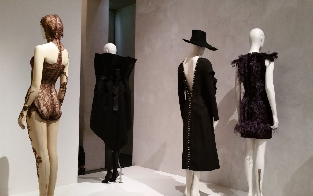 # Exposition Back side (Dos à la mode) Musée Bourdelle