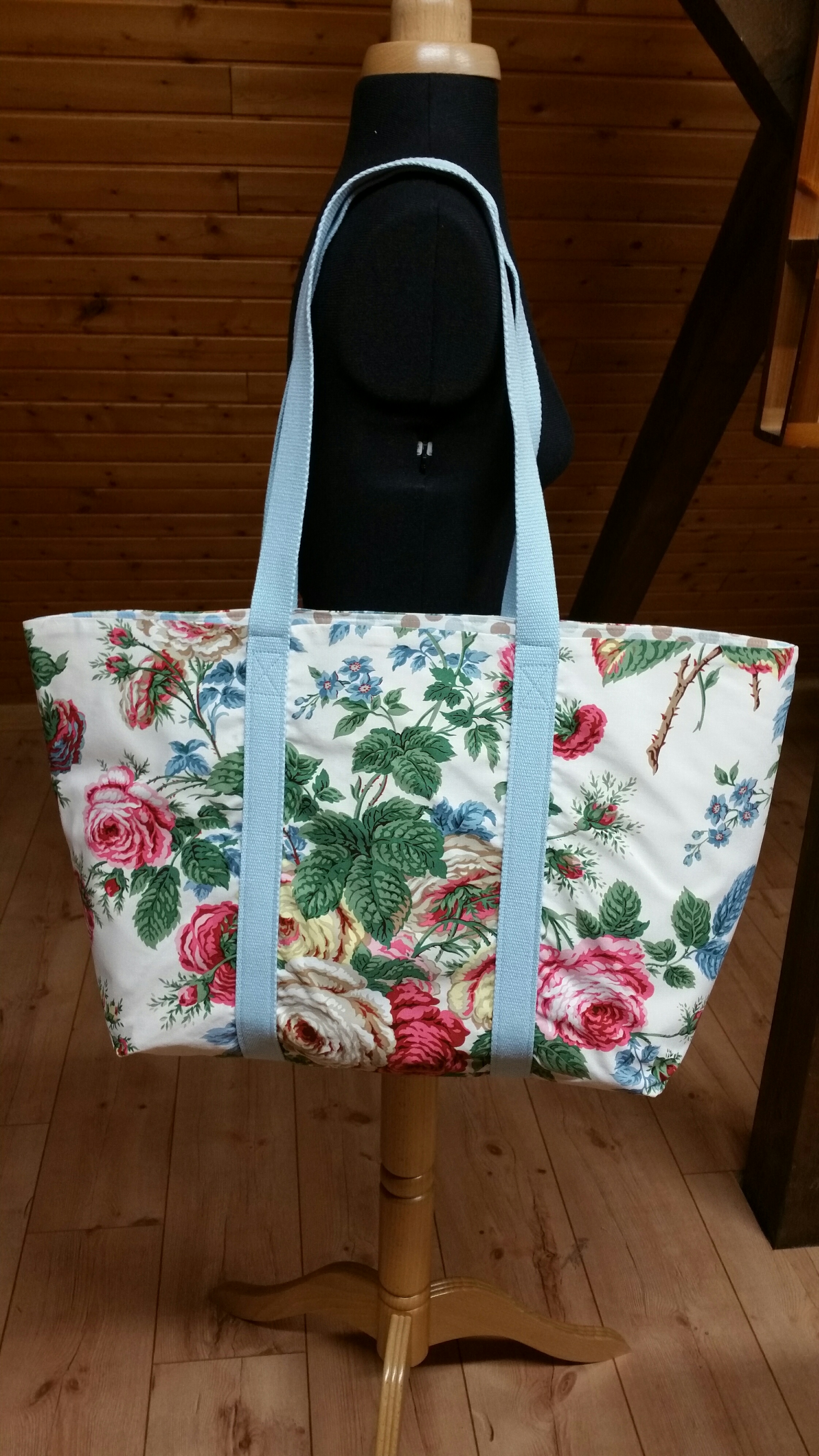 Sac à ouvrage Ribeauvillé ou la revanche sur le décovil